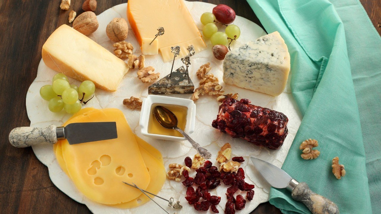 1280x720-1303621-cheese